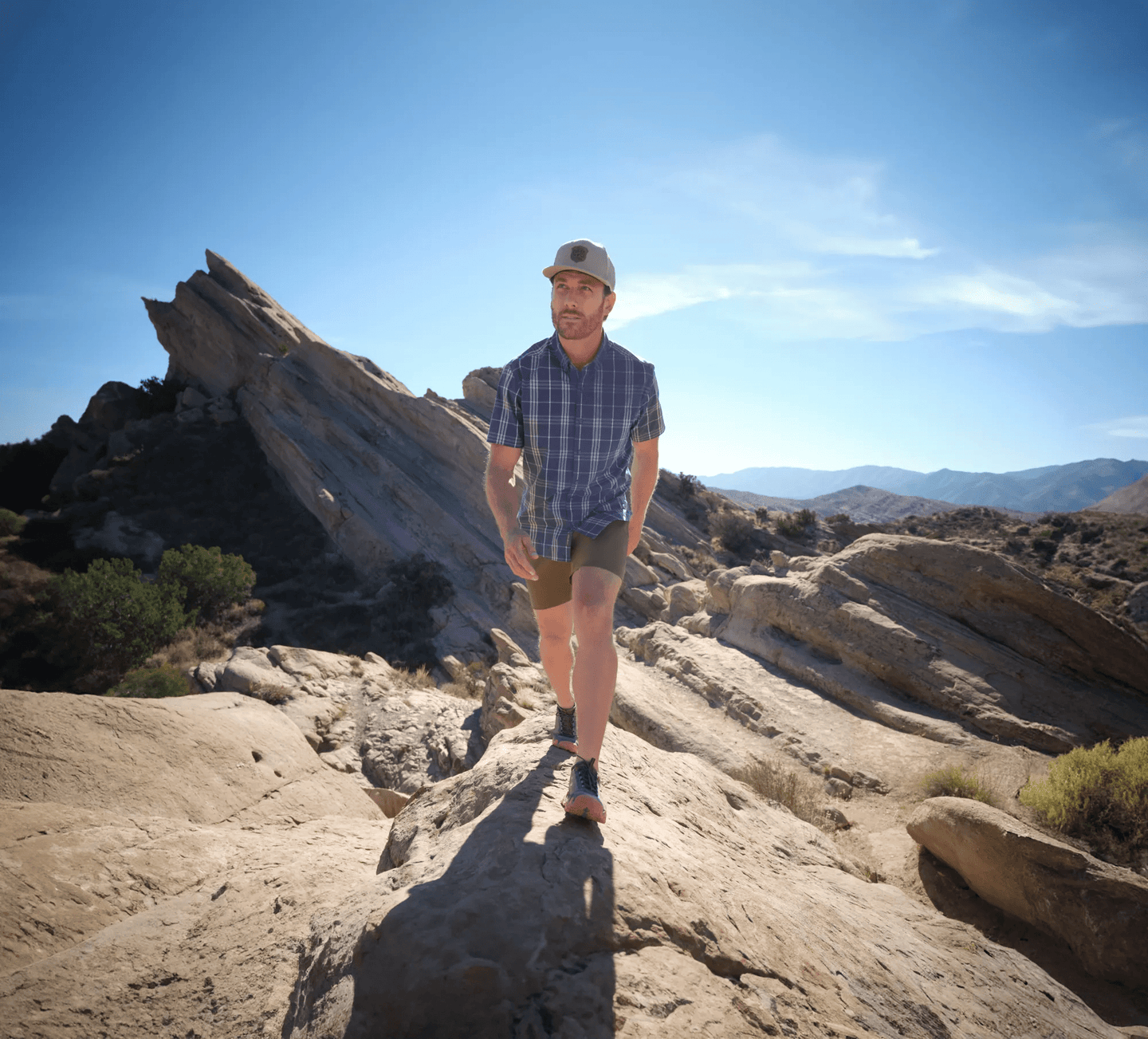 Men's Voyager Flex Short Sleeve Shirt Dk Mulberry Regular 13