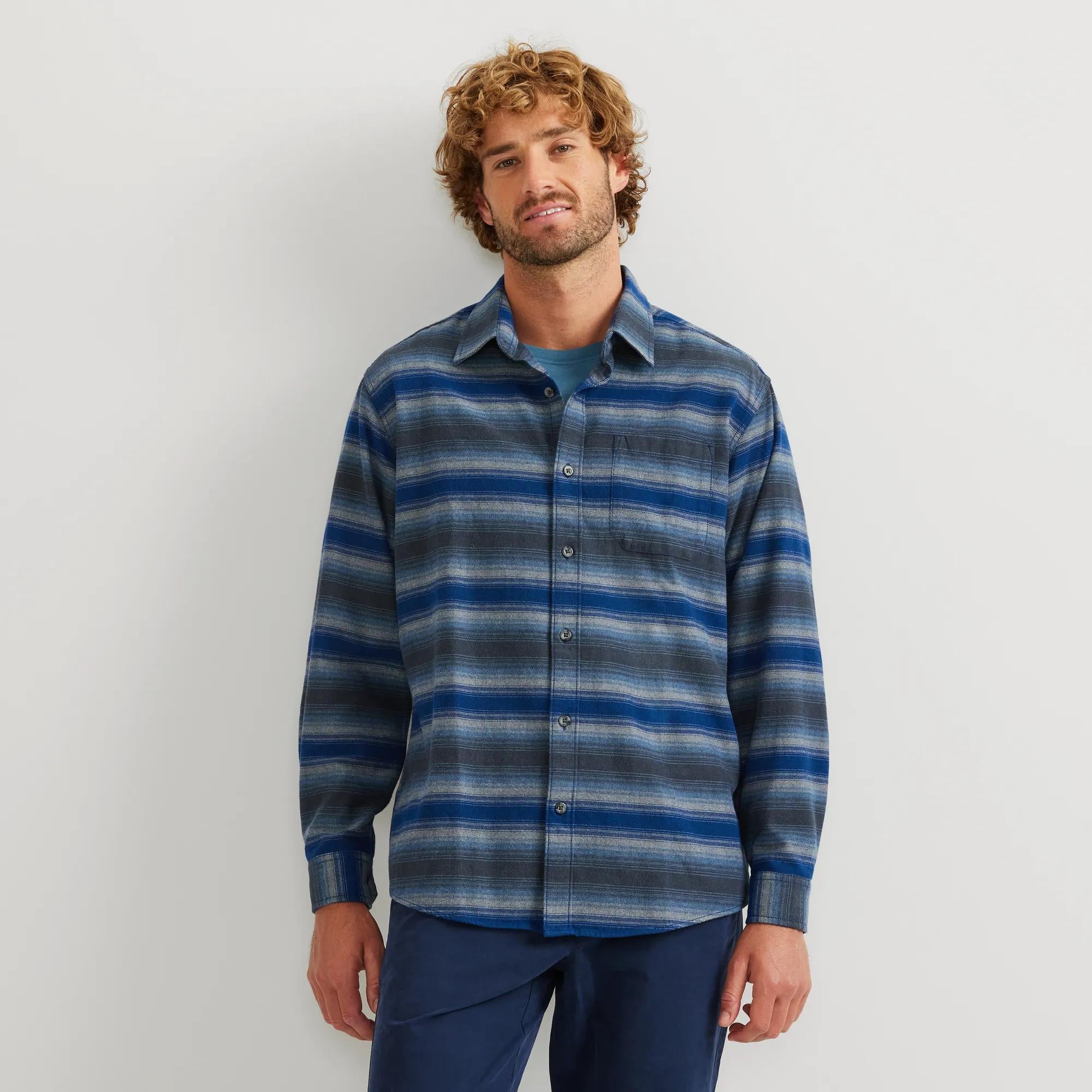 Eddie Bauer Men's LS Rlx Eddie's Favorite Fla