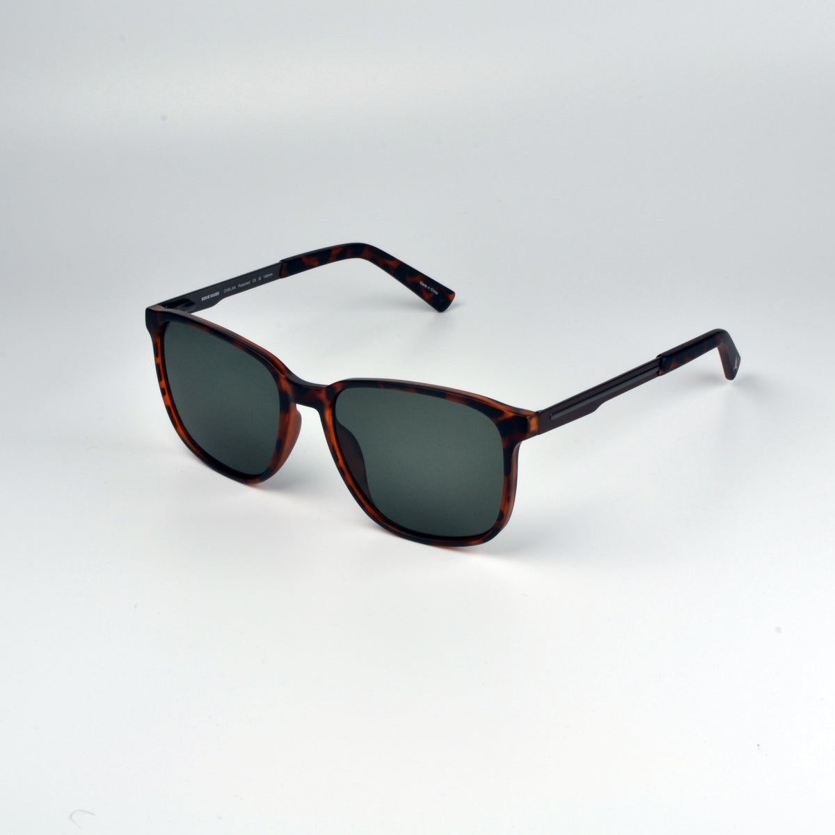 Eddie Bauer Narrow retro Wrap Sunglasses, Outdoor Style Small Face Fit Eddie Bauer Blanca Polarized Sunglasses main image 3