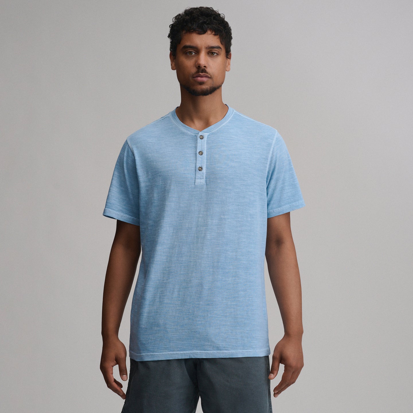 Men's Short-Sleeve Sunwashed Cotton Henley-Slate Blue-5