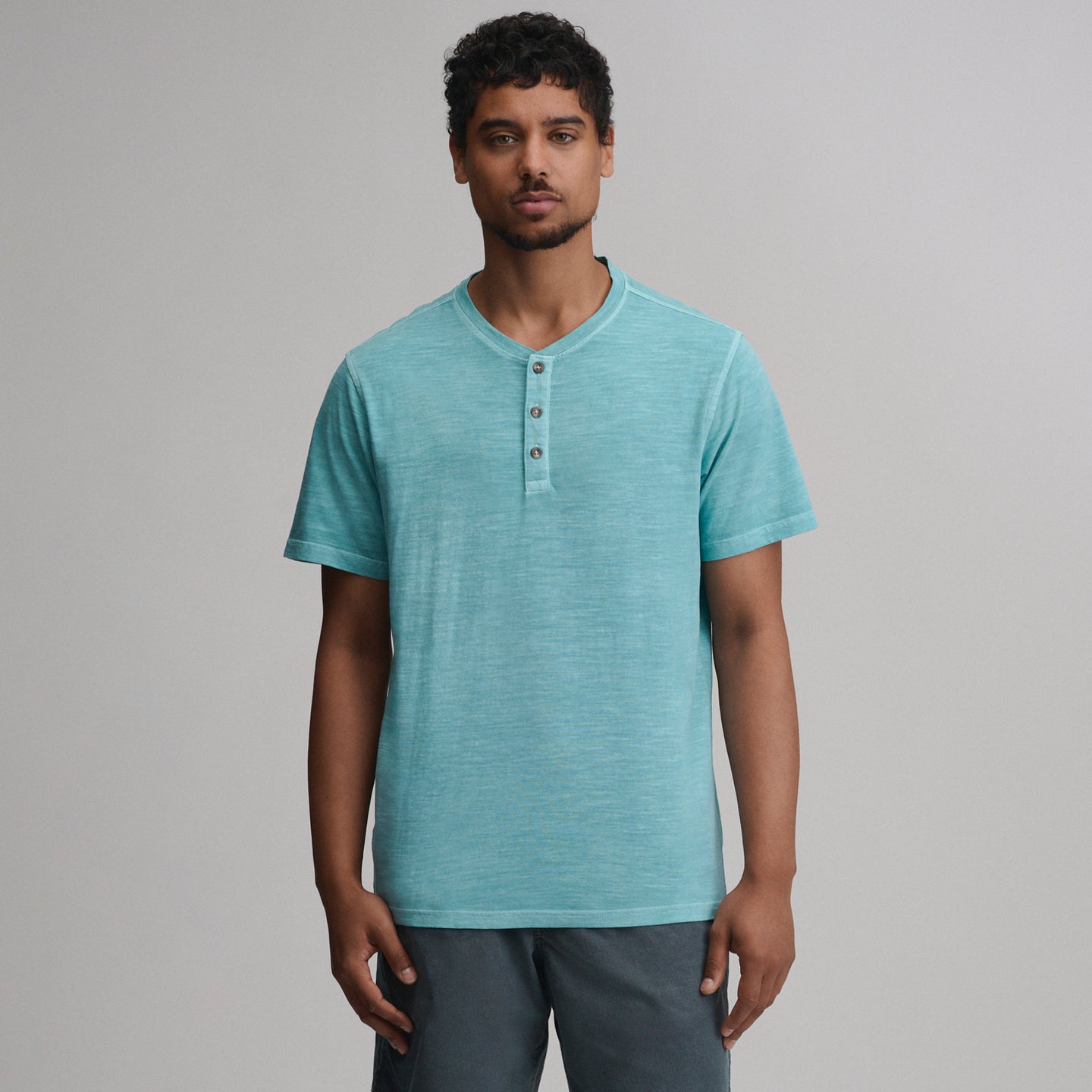 Men's Short-Sleeve Sunwashed Cotton Henley-Surf-9