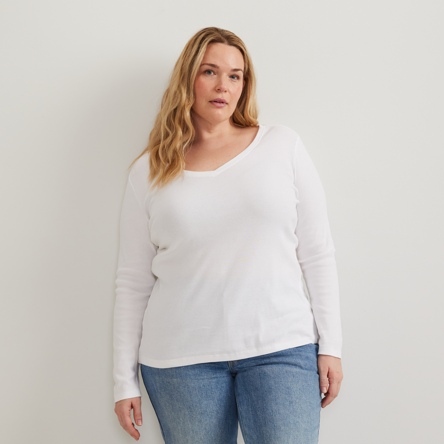 Women's Everyday Long-Sleeve V-Neck T-Shirt-White-Plus-C1