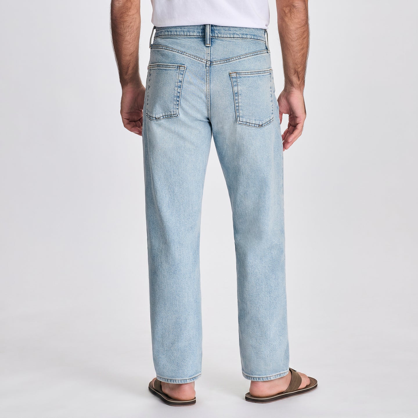 Men's Heritage Loose Fit Jeans-Ly Chambray-4