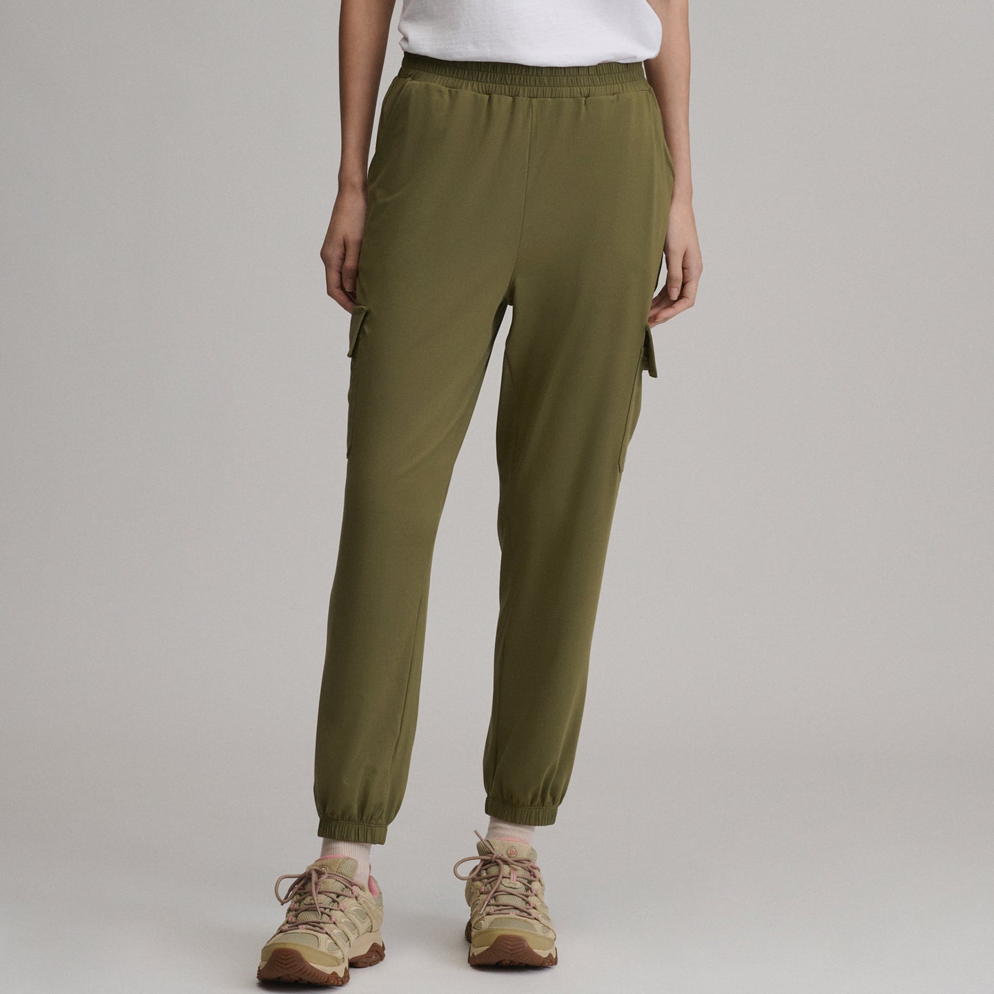 Women's Sightseer Knit Cargo Pants-Alder-1